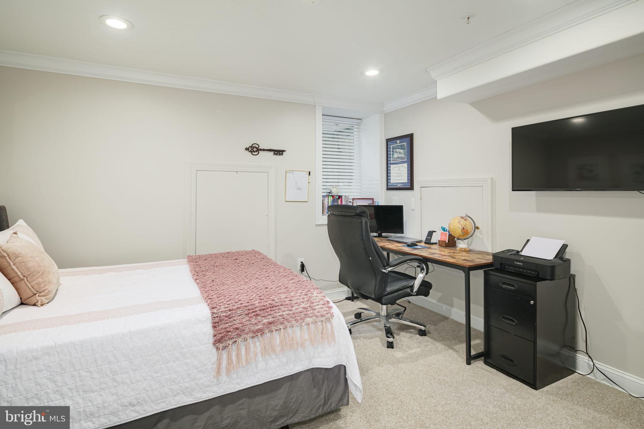 753 North Uber Street, Unit 1 Philadelphia, PA 19130 - Photo 23 of 25