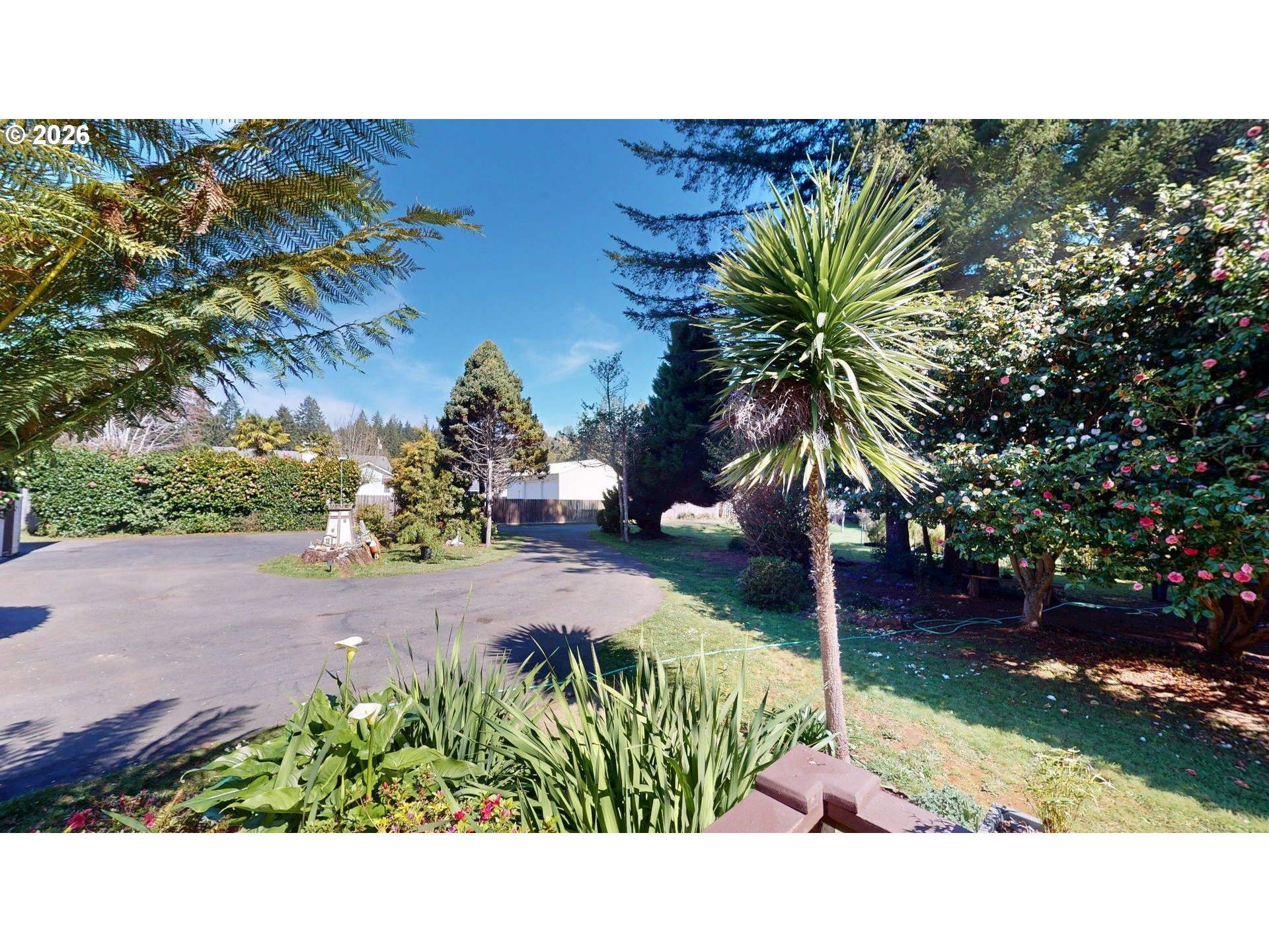 925 7th Street Brookings, OR 97415 - Photo 29 of 48