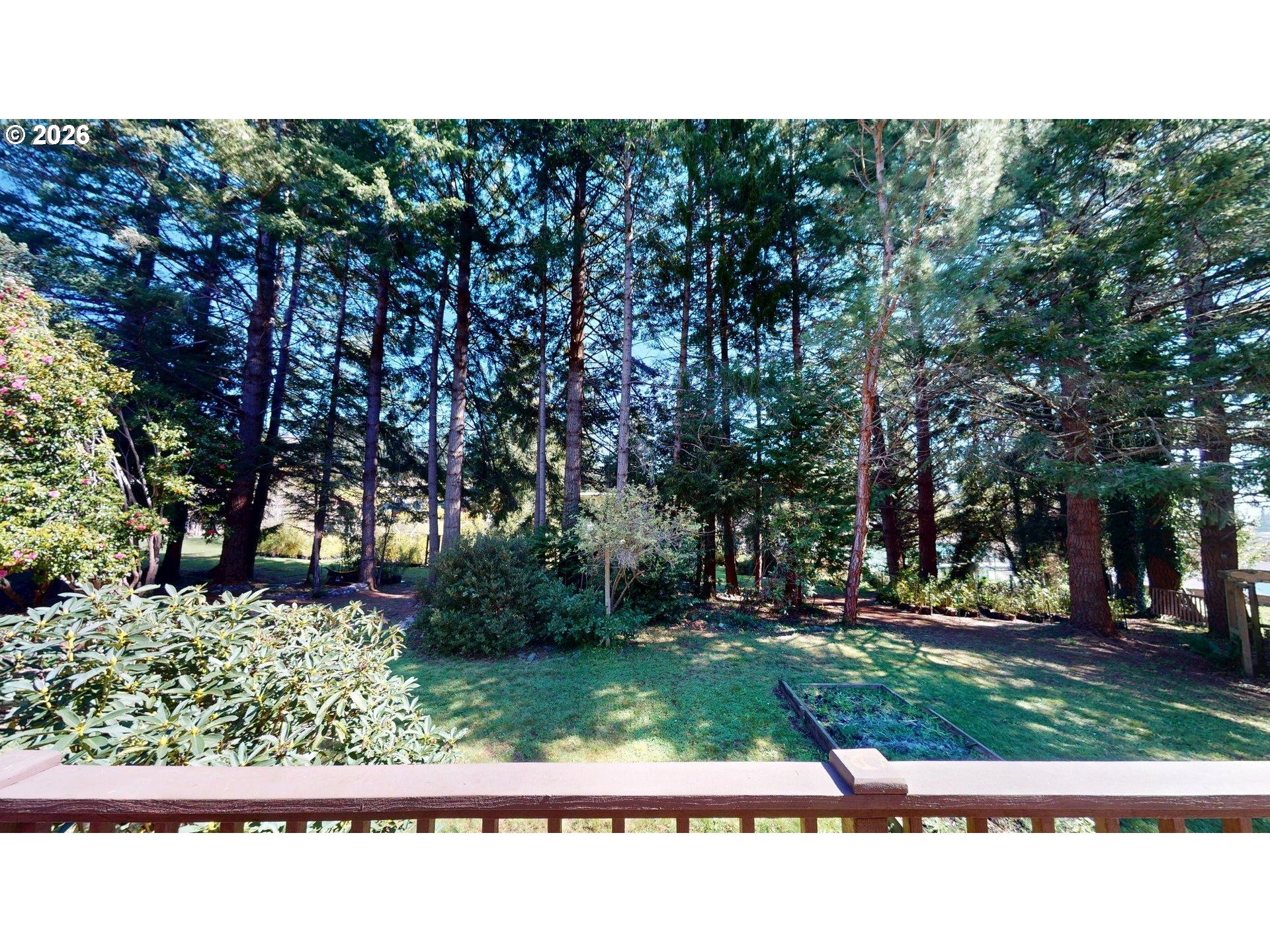 925 7th Street Brookings, OR 97415 - Photo 45 of 48