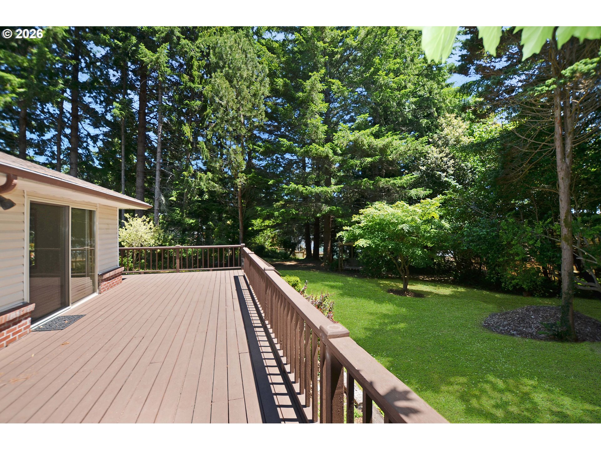 925 7th Street Brookings, OR 97415 - Photo 7 of 48