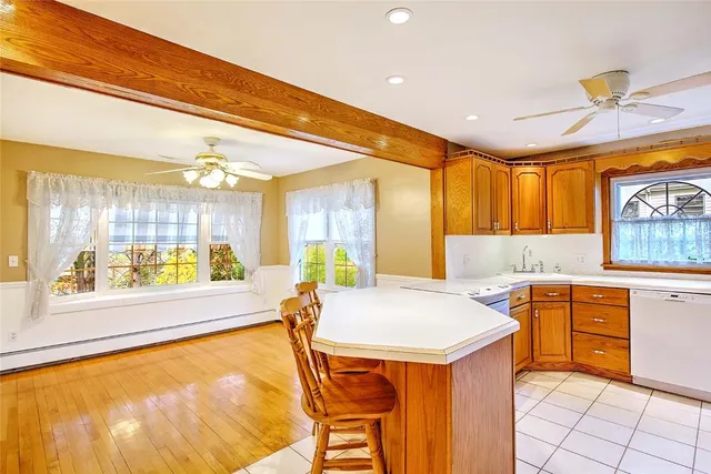 $550,000 | 98 Iroquois Road, Cumberland, RI 02864