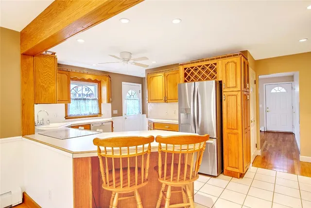 $550,000 | 98 Iroquois Road, Cumberland, RI 02864