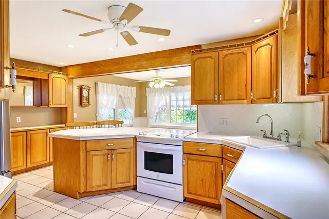 $550,000 | 98 Iroquois Road, Cumberland, RI 02864