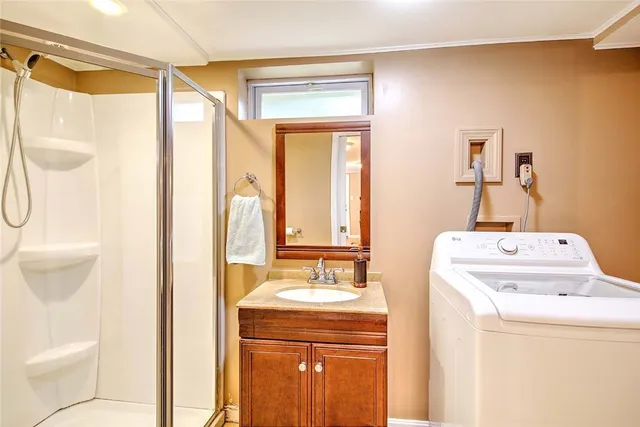 $550,000 | 98 Iroquois Road, Cumberland, RI 02864