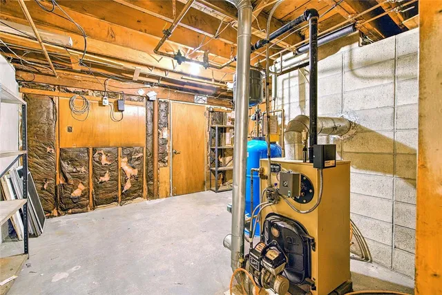 $550,000 | 98 Iroquois Road, Cumberland, RI 02864