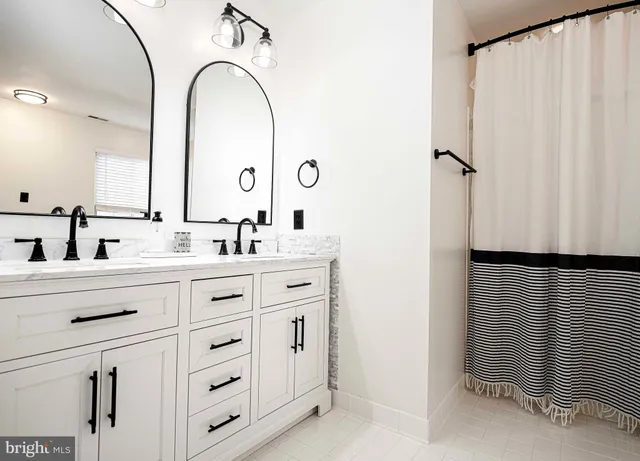 $660,000 | 422 Clydebank Drive, Abingdon, MD 21009