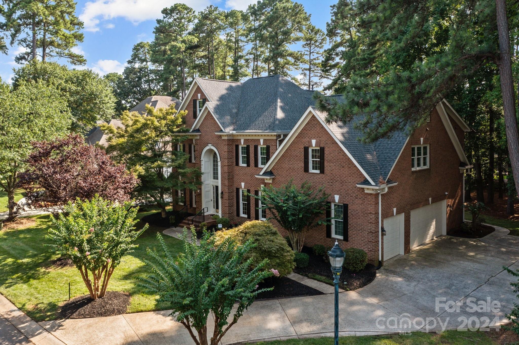 16902 Yawl Road Cornelius, NC 28031 - Photo 4 of 48 Gallery Image 4