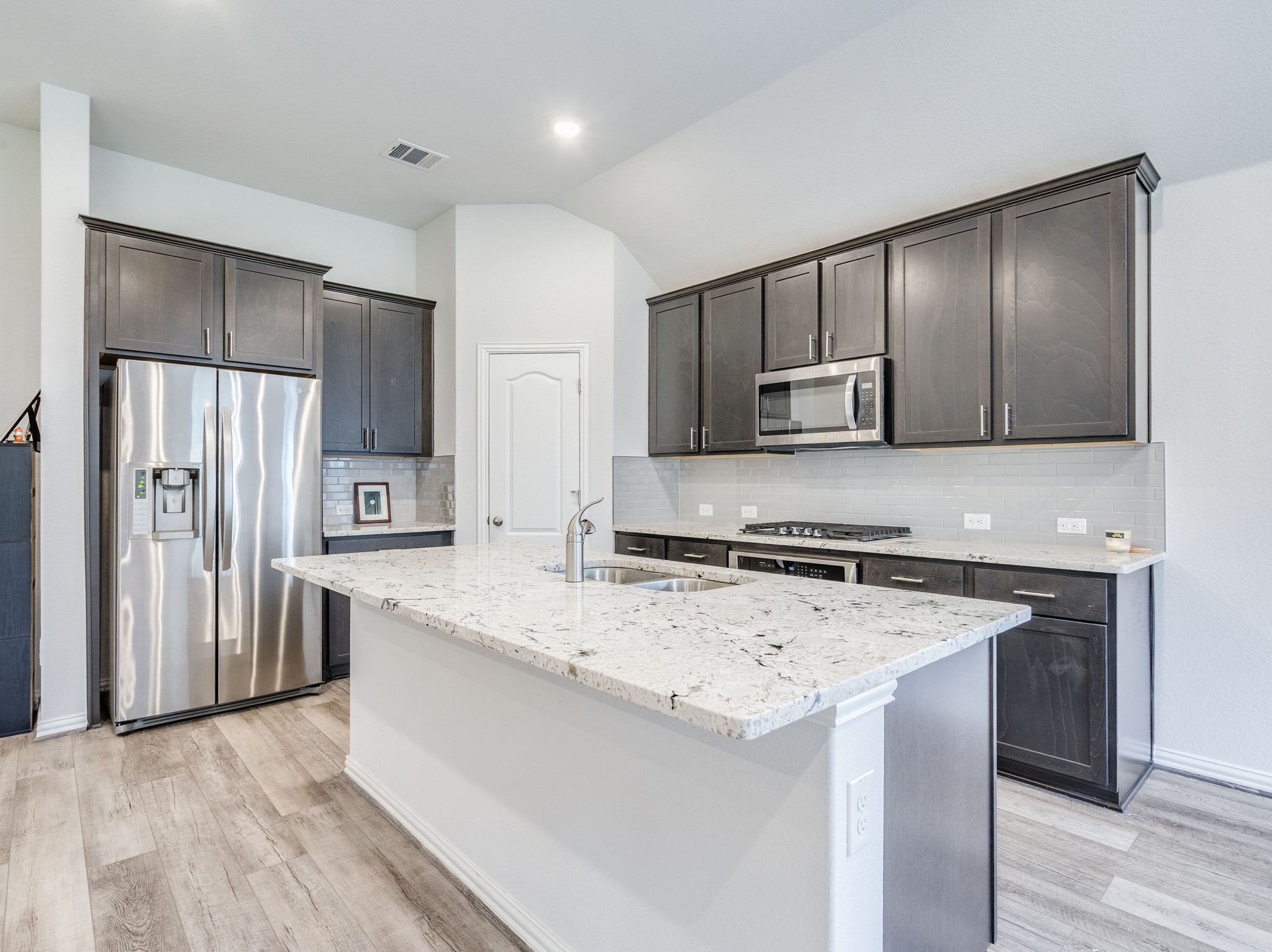 201 Oleander Loop Buda, TX 78610 - Photo 9 of 29
