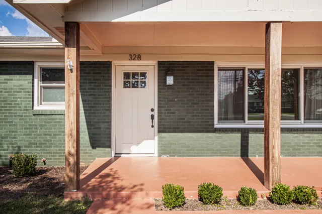 a view of entrance front of house
