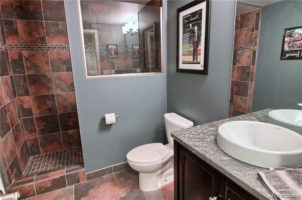 3558 Hogan Circle Rochester Hills, MI 48307 - Photo 14 of 30