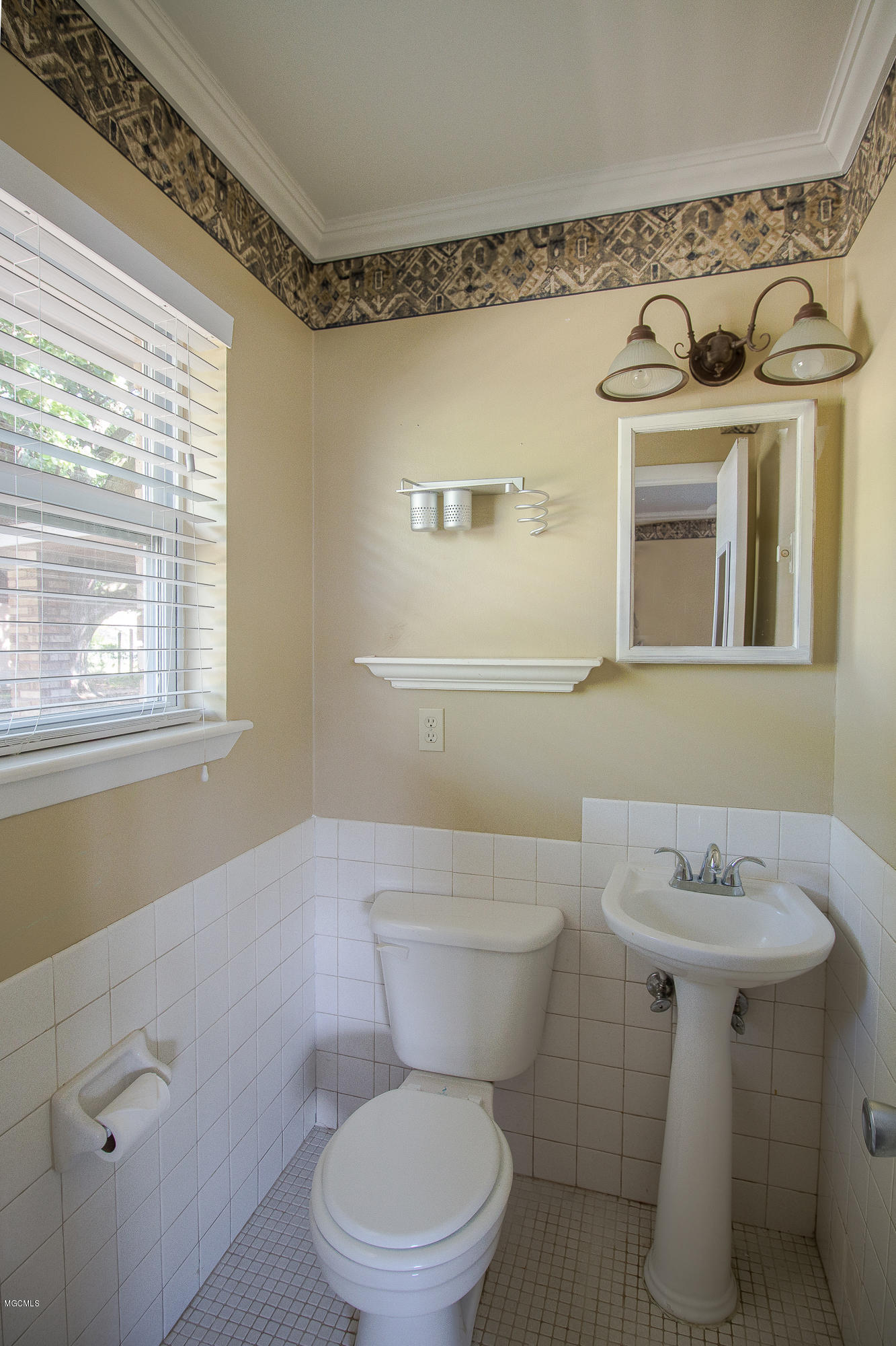 118 Quarles Street Long Beach, MS 39560 - Photo 13 of 17 118 Quarles-108