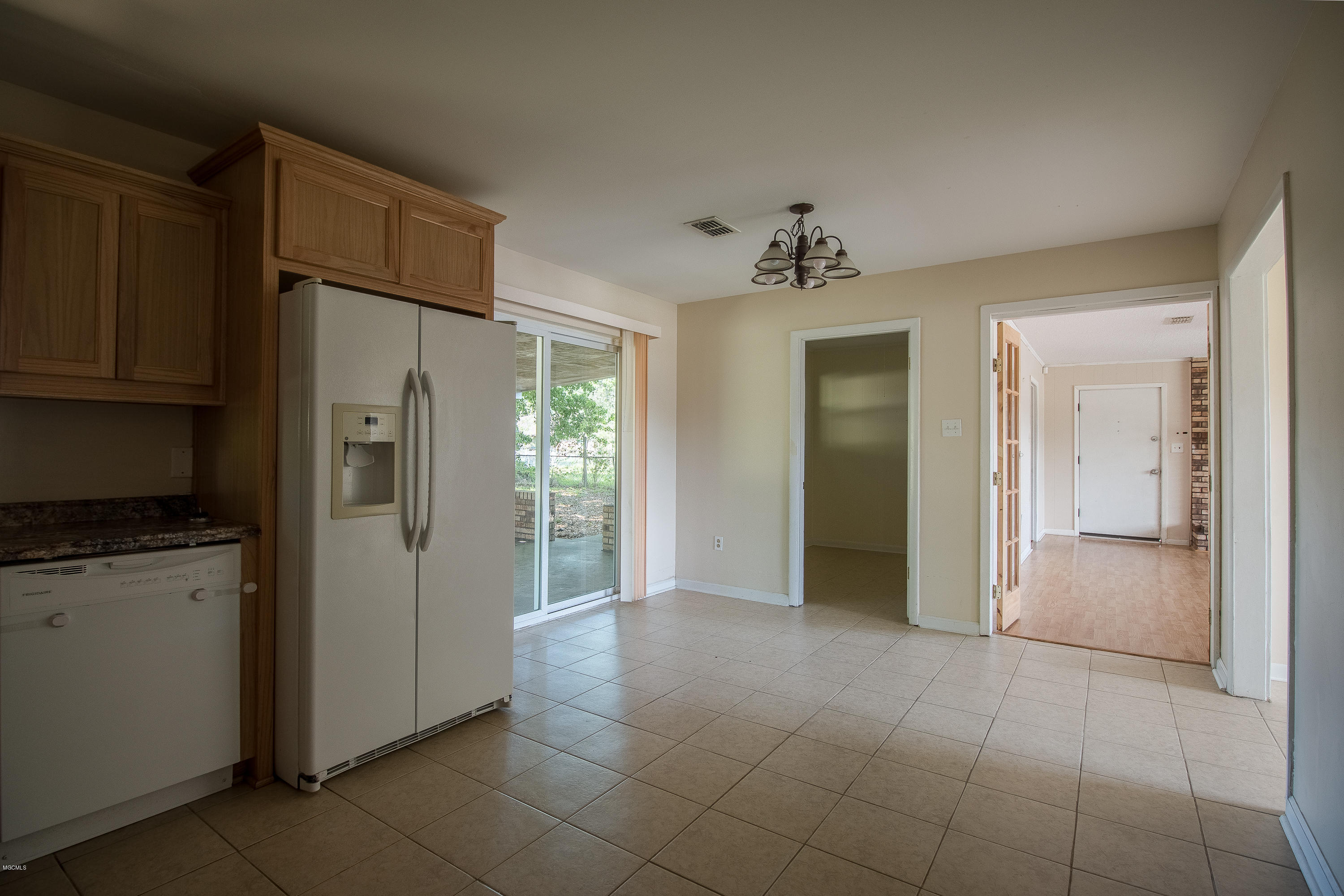 118 Quarles Street Long Beach, MS 39560 - Photo 7 of 17 118 Quarles-110