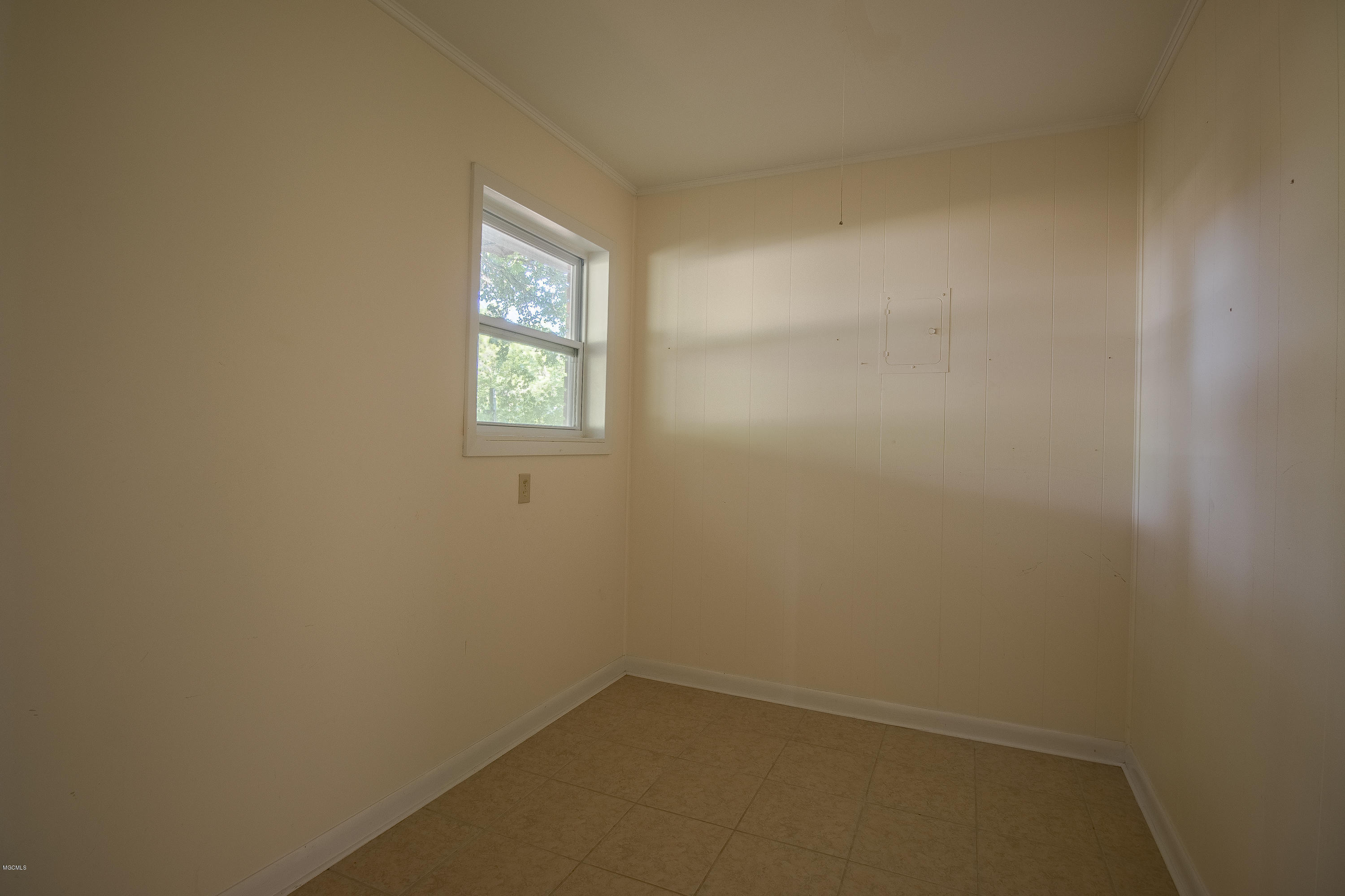 118 Quarles Street Long Beach, MS 39560 - Photo 10 of 17 118 Quarles-102