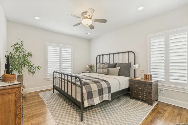 $2,500 | 488 East Olmos Drive, Unit 1, Olmos Park, TX 78212