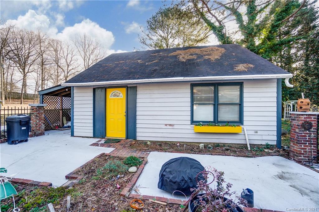 1338 Sunset Road Charlotte, NC 28216 - Photo 31 of 40 Gallery Image 31