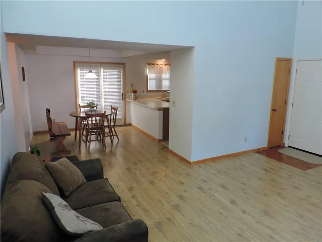 $134,000 | 12310 East 43rd Street South, Unit B10, Independence, MO 64055