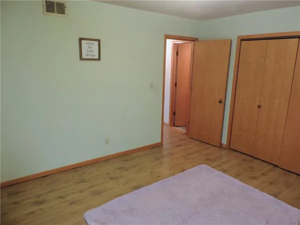 $132,000 | 12310 East 43rd Street South, Unit B10, Independence, MO 64055