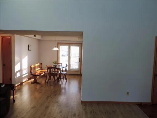 $132,000 | 12310 East 43rd Street South, Unit B10, Independence, MO 64055