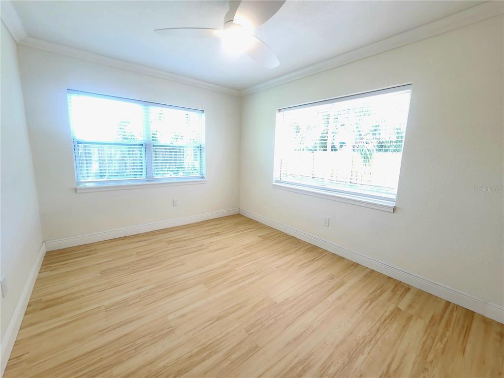 2494 Del Rio Way Dunedin, FL 34698 - Photo 21 of 26