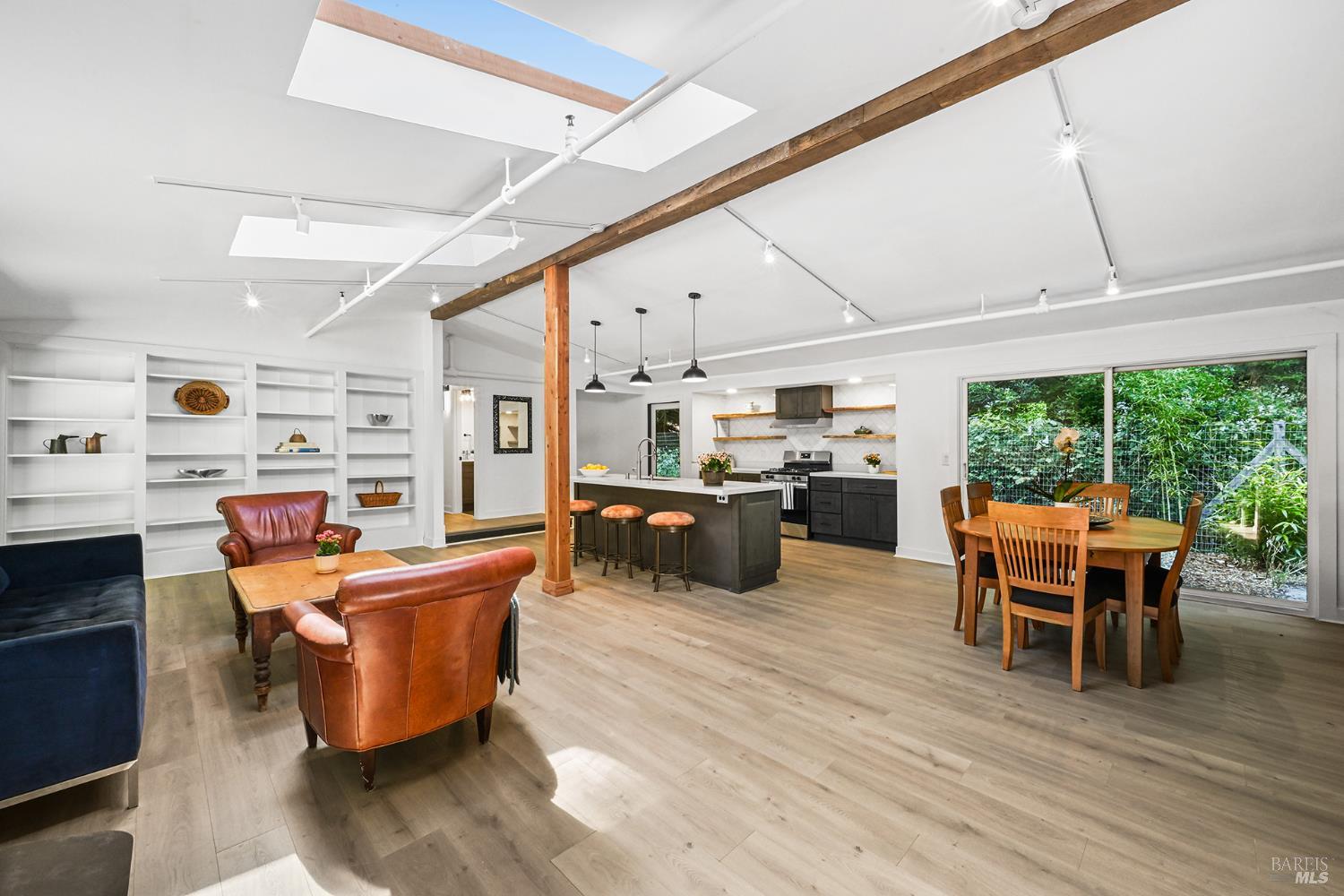 13431 Green Valley Road Sebastopol, CA 95472 - Photo 22 of 92