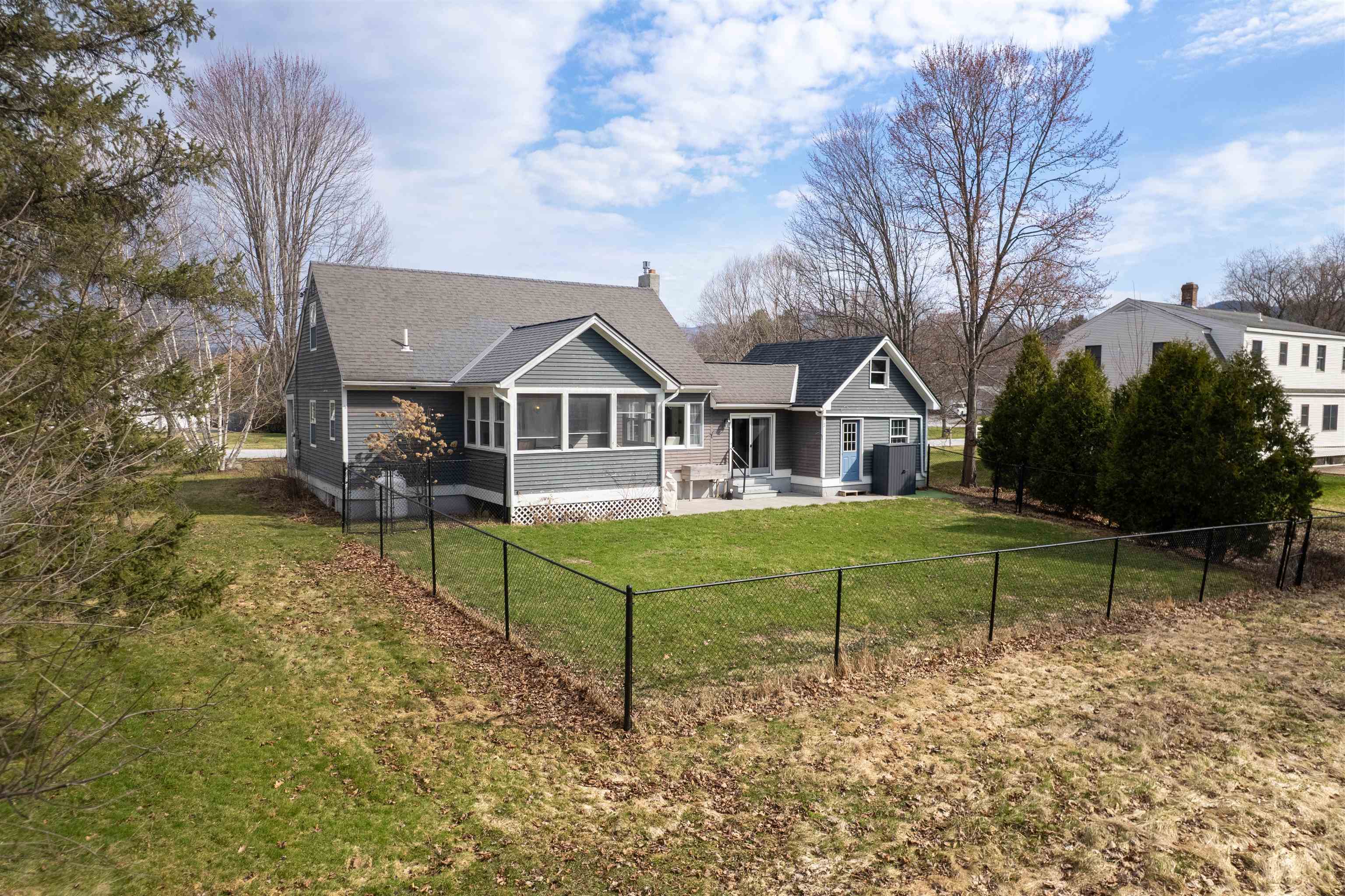 34 Hillcrest Road Rutland, VT 05701 - Photo 4 of 44