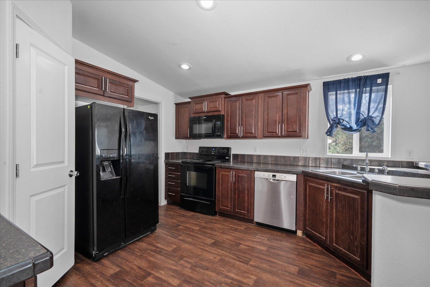 4402 West Jensen Road Cheney, WA 99004 - Photo 10 of 37 Gallery Image 10