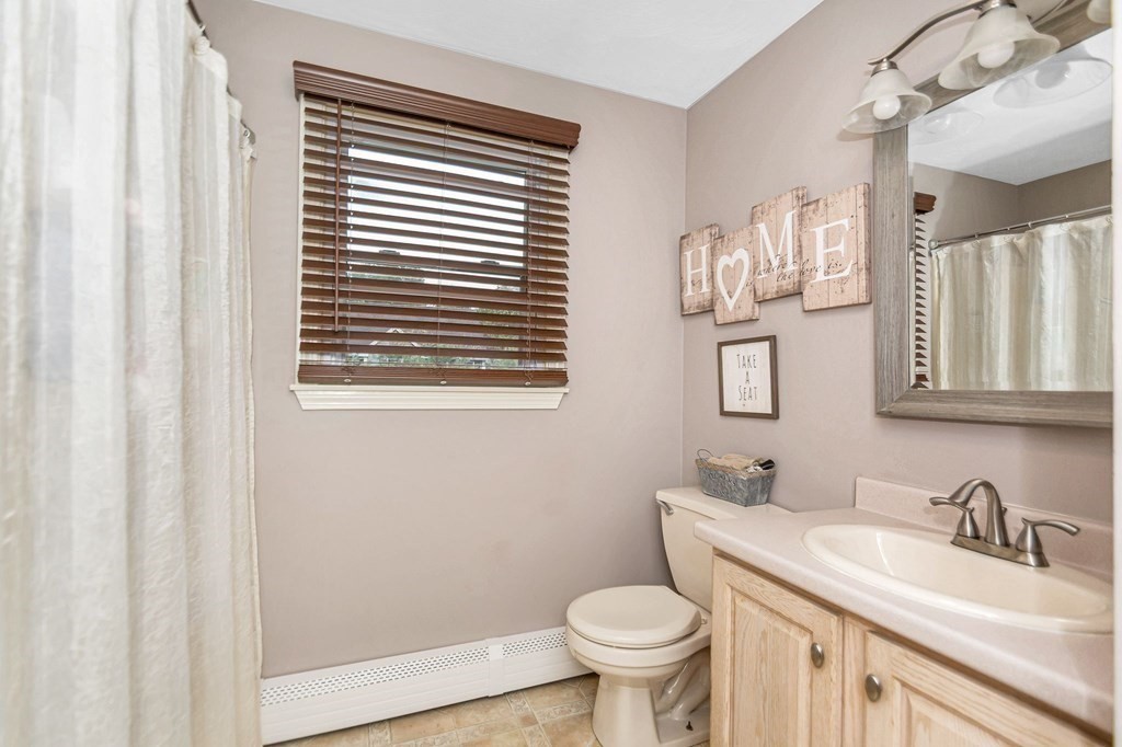 180 Alabama Road Tewksbury, MA 01876 - Photo 18 of 39 Gallery Image 18