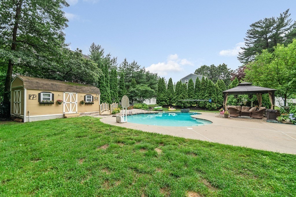 180 Alabama Road Tewksbury, MA 01876 - Photo 29 of 39 Gallery Image 29