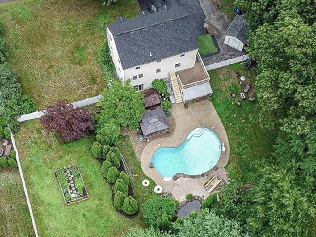 180 Alabama Road Tewksbury, MA 01876 - Photo 35 of 39 Gallery Image 35