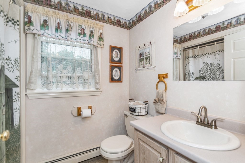 180 Alabama Road Tewksbury, MA 01876 - Photo 10 of 39 Gallery Image 10