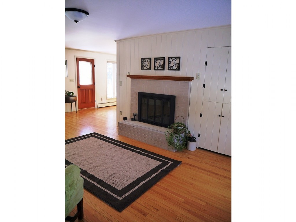 44 Robbins Road Keene, NH 03431 - Photo 11 of 32