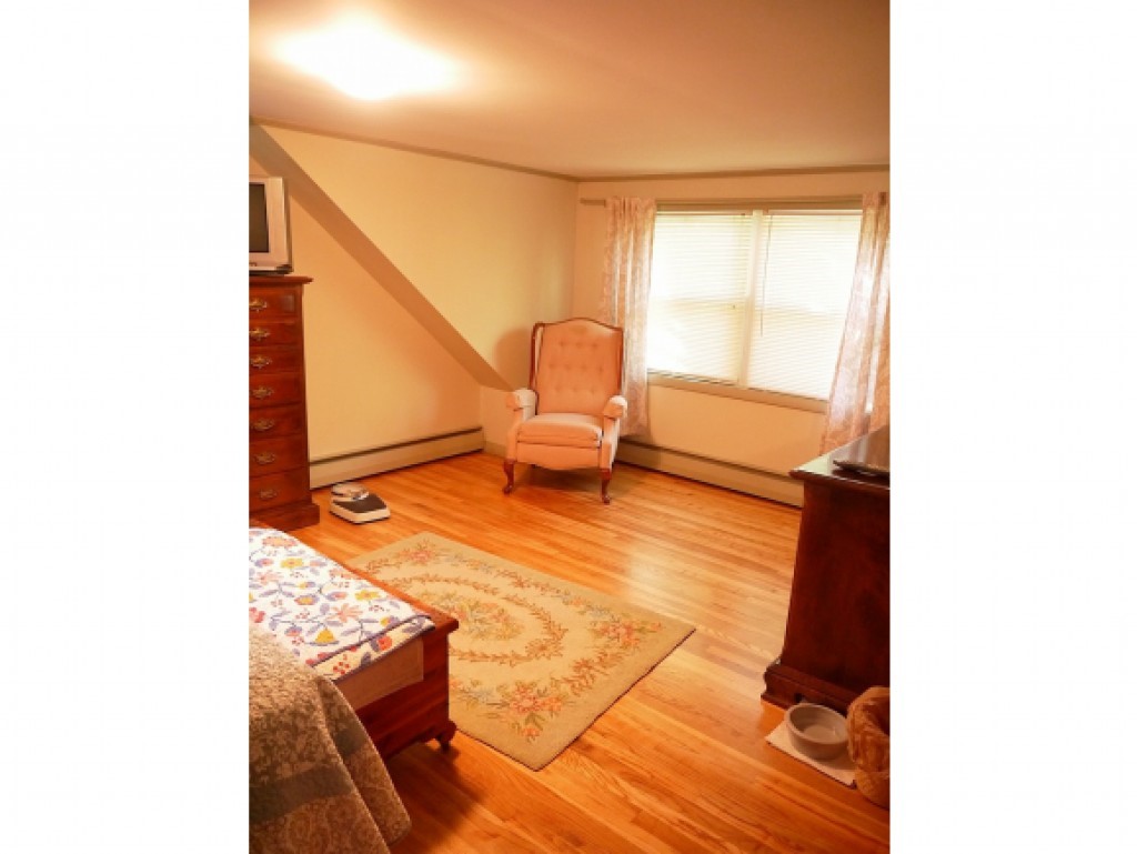 44 Robbins Road Keene, NH 03431 - Photo 20 of 32