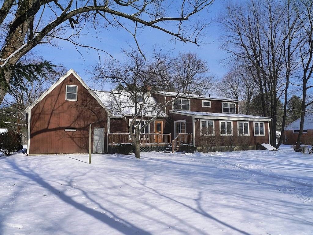 44 Robbins Road Keene, NH 03431 - Photo 3 of 32