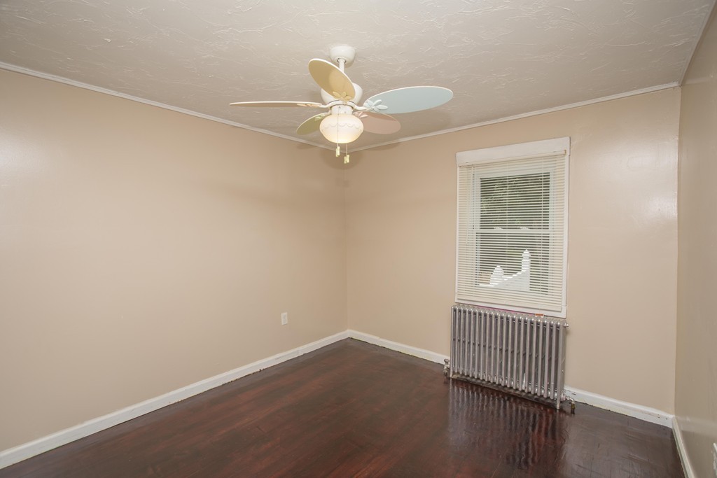 511 Slocum Road Dartmouth, MA 02747 - Photo 14 of 26 Gallery Image 14