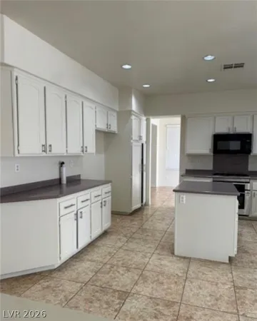 $664,900 | 1003 Dover Glen Drive, North Las Vegas, NV 89031