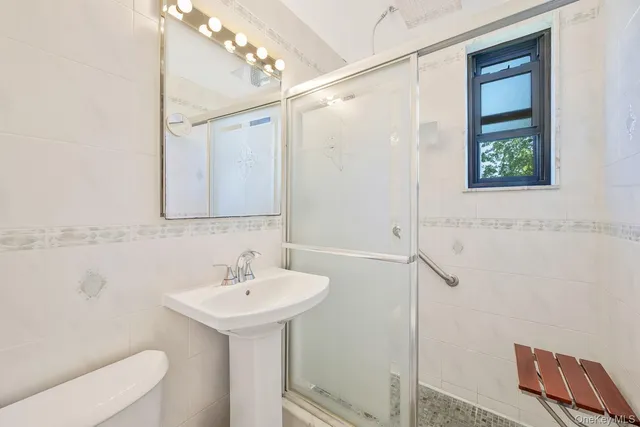 $425,000 | 199-16 21st Avenue, Unit 1336 | Clearview