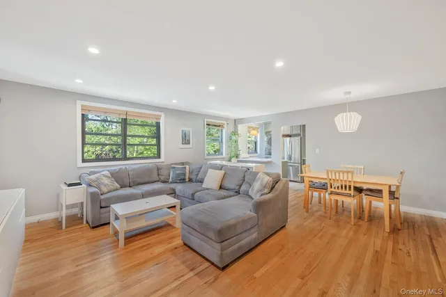 $425,000 | 199-16 21st Avenue, Unit 1336 | Clearview