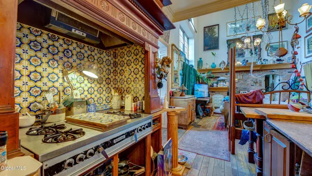 $349,900 | 5 South William Street, Johnstown, NY 12095