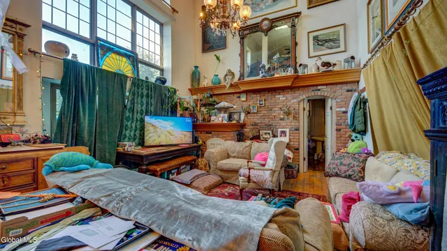 $349,900 | 5 South William Street, Johnstown, NY 12095