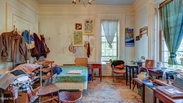 $349,900 | 5 South William Street, Johnstown, NY 12095