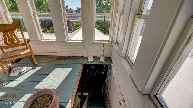 $349,900 | 5 South William Street, Johnstown, NY 12095