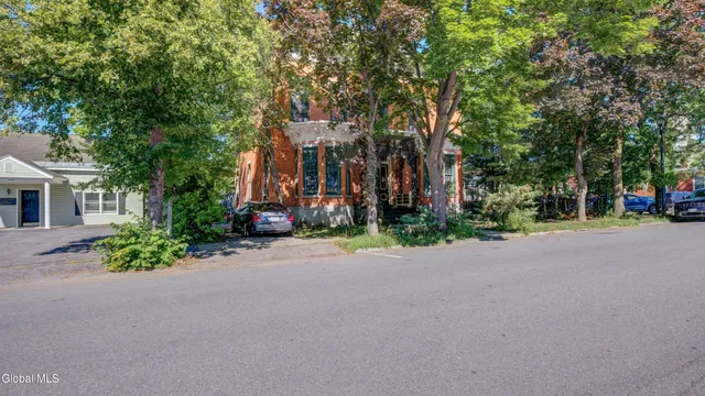 $349,900 | 5 South William Street, Johnstown, NY 12095