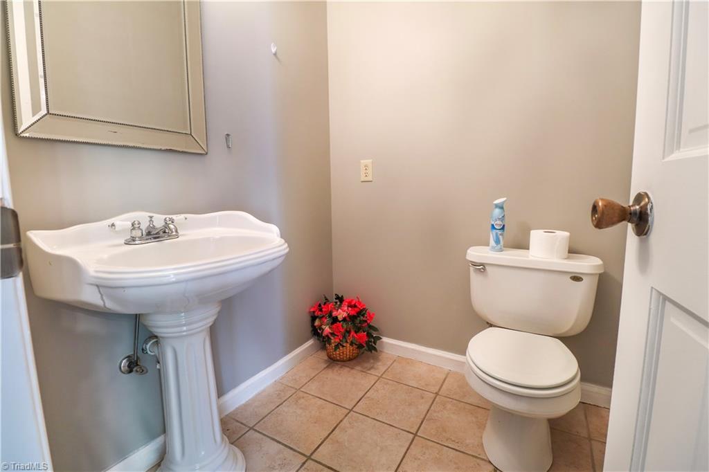 2556 Settle Bridge Road Stoneville, NC 27048 - Photo 16 of 30 Gallery Image 16