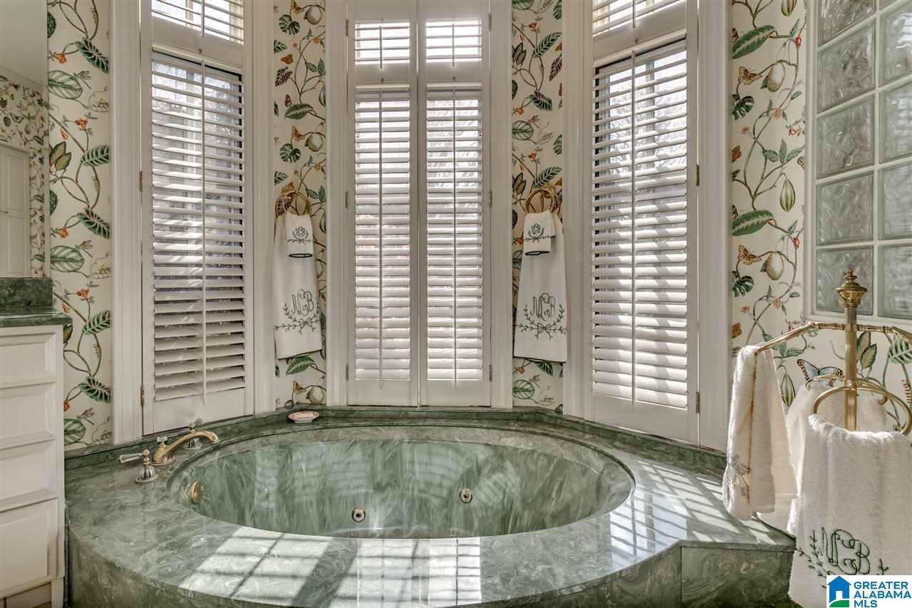 4440 Caldwell Mill Road Birmingham, AL 35243 - Photo 31 of 50