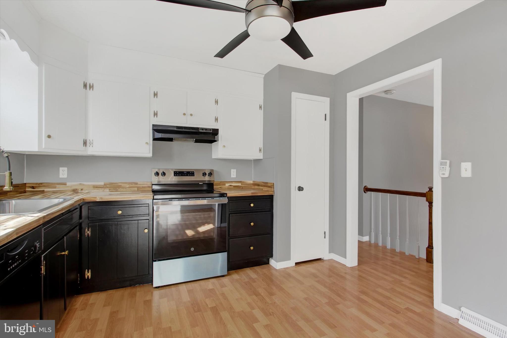 2975 Cypress Road South Dover, PA 17315 - Photo 12 of 28 Gallery Image 12