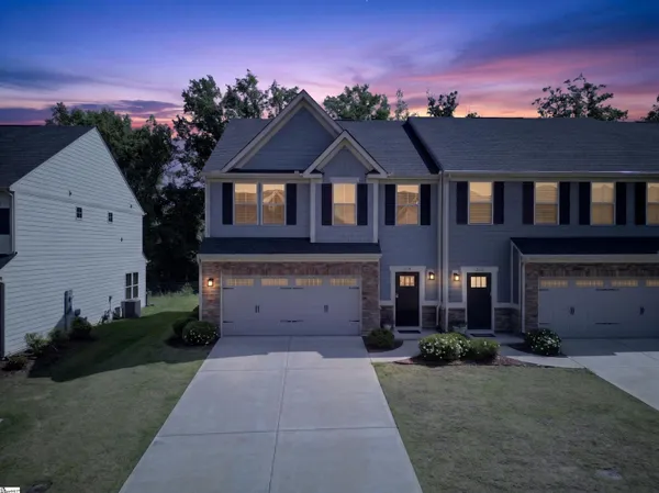 $324,900 | 514 Martin Crk Drive, Simpsonville, SC 29680