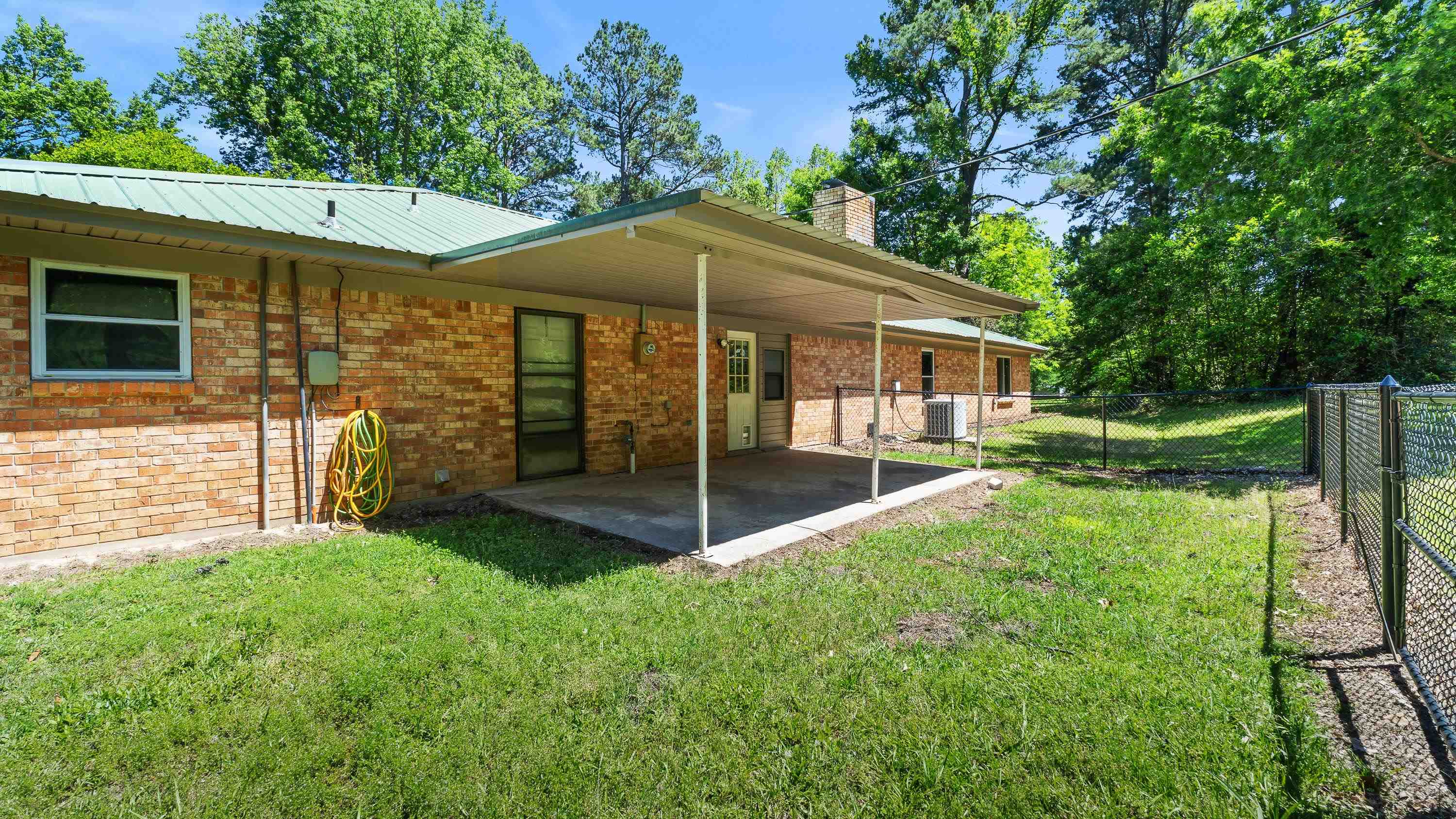 602 Hurt Road Bloomburg, TX 75556 - Photo 4 of 37 Gallery Image 4