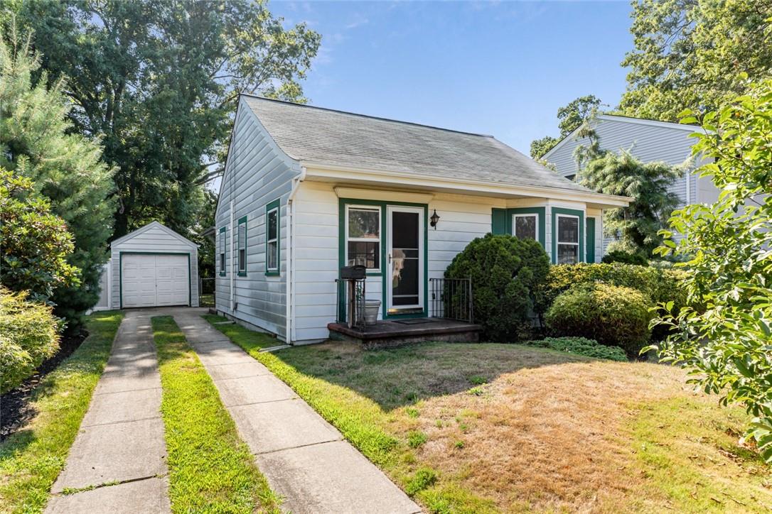 176 Gordon Road Valley Stream, NY 11581 - Photo 1 of 1 a view of front of house with yard