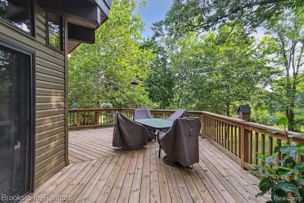 5142 Marvin Road Clarkston, MI 48346 - Photo 39 of 49 Gallery Image 39