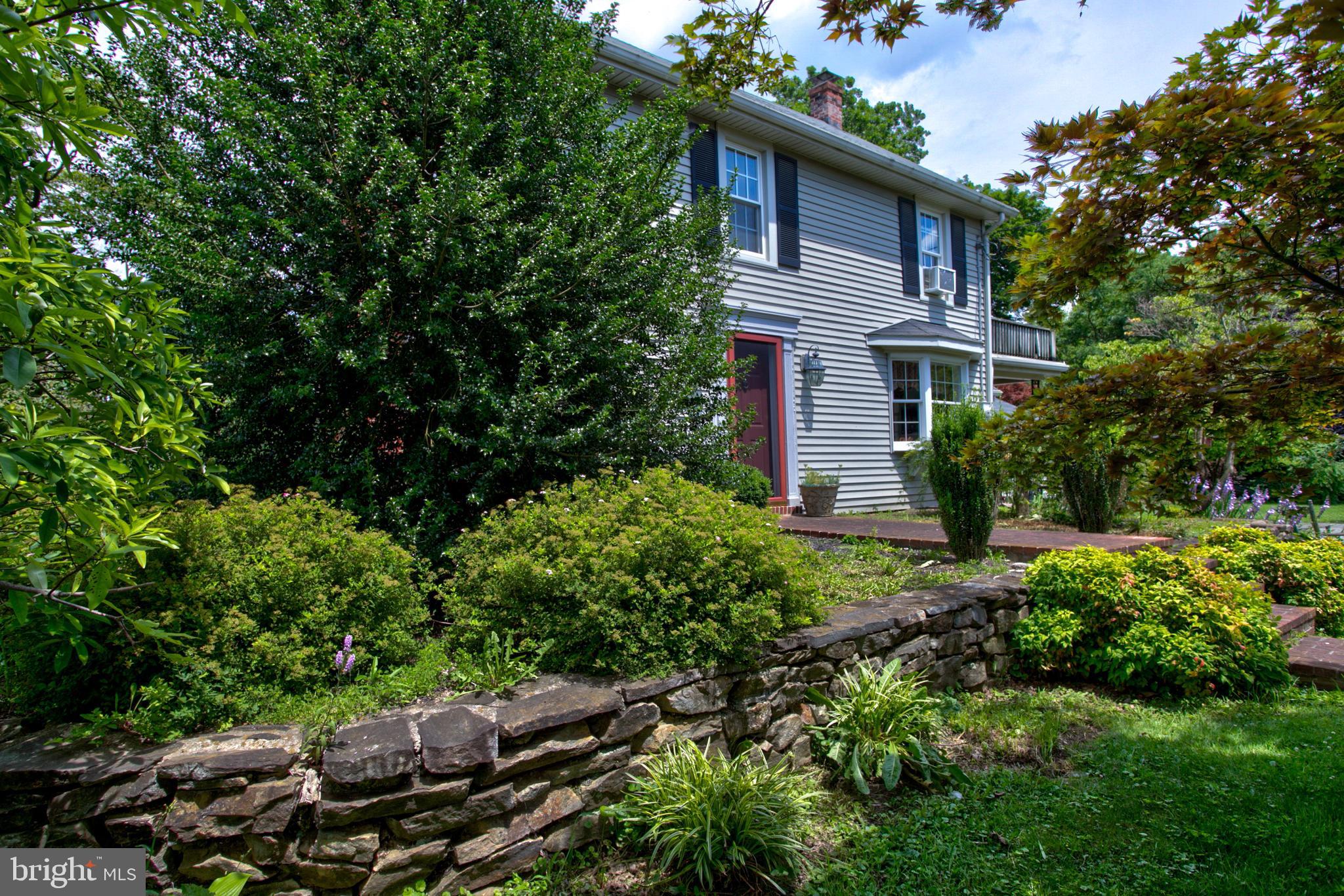 33 Leacock Road Paradise, PA 17562 - Photo 3 of 43 Gallery Image 3